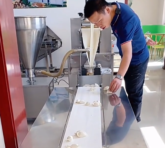 餃子機(jī)怎么做餃子流水線 餃子機(jī)怎么做餃子流水線