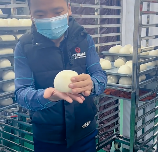 三好饅頭機(jī)流水線 三好饅頭機(jī)流水線